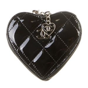 Chanel Heart Zipped Coin Pouch in Patent Calfskin 2023S